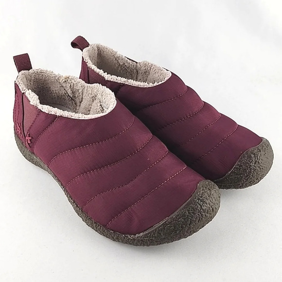 Keen  Women's Howser II Quilted Microfleece Loafer Booties Maroon Size 7 - Picture 1 of 14